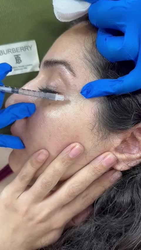 ارائه خدماتوآموزش پیرسینگ وارایش دائم و ژل وبوتاکس|خدمات آرایشگری و زیبایی|آزادشهر, |دیوار