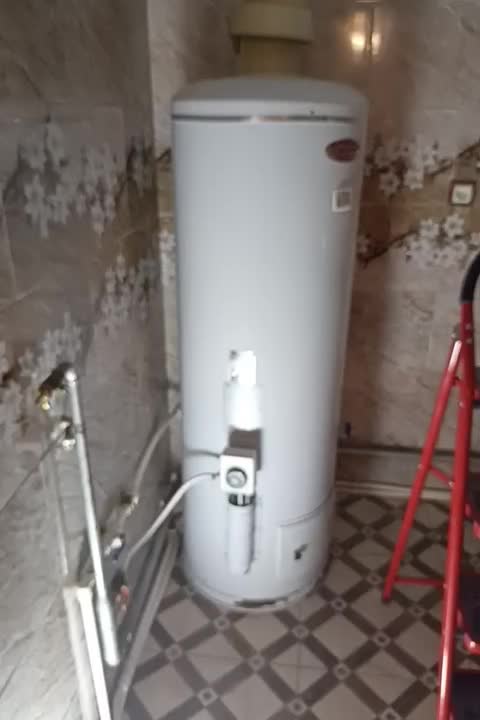 آبگرمکن زمینی|آبگرمکن، پکیج، شوفاژ|اهر, |دیوار