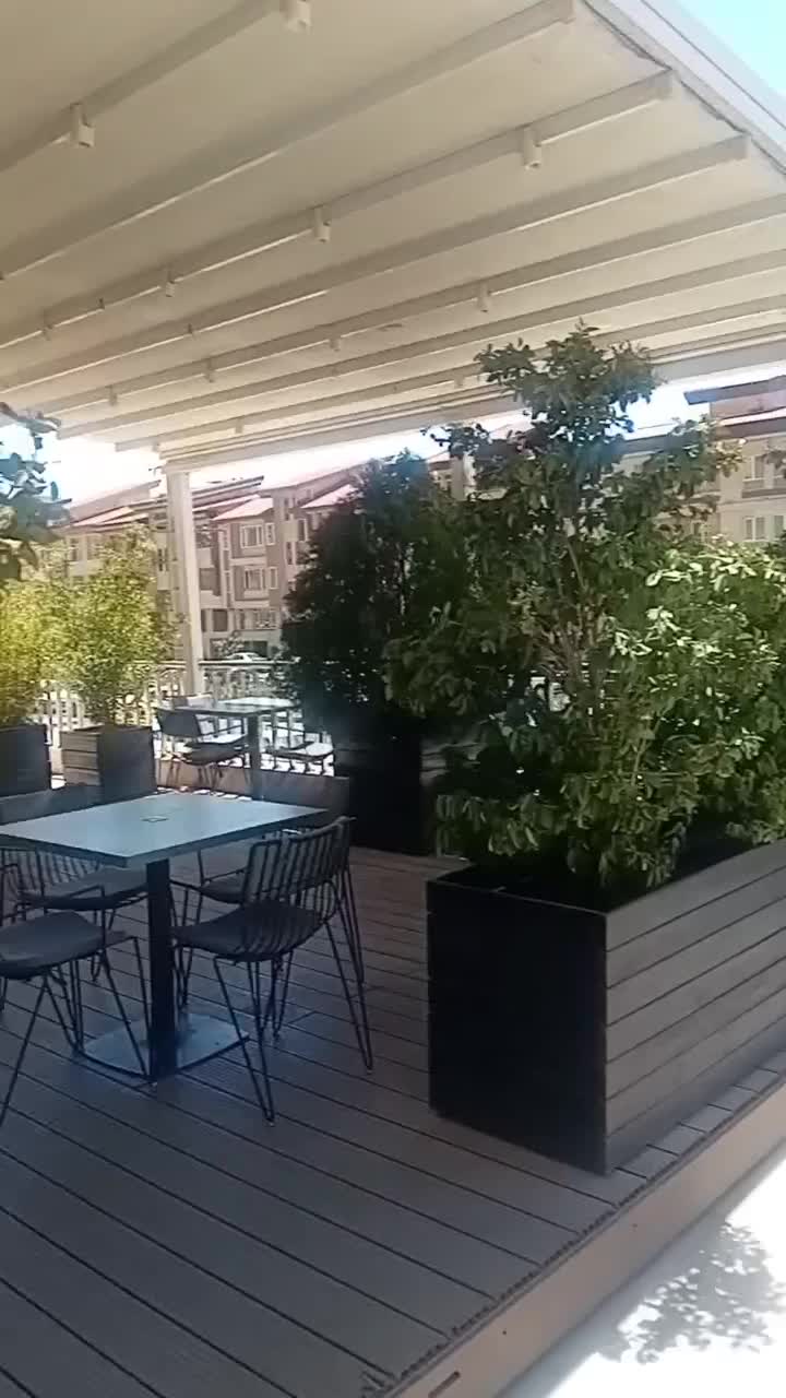 اجاره ۲۶۰ متر تجاری/ ۵۰متر بالکن|اجارهٔ مغازه و غرفه|تهران, دریاچه شهدای خلیج فارس|دیوار