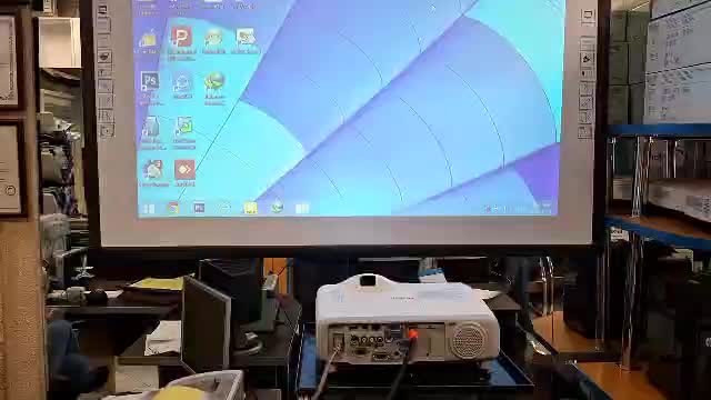 تجربه سینما در خانه با پروژکتور اپسون|تلویزیون و پروژکتور|تهران, ایرانشهر|دیوار