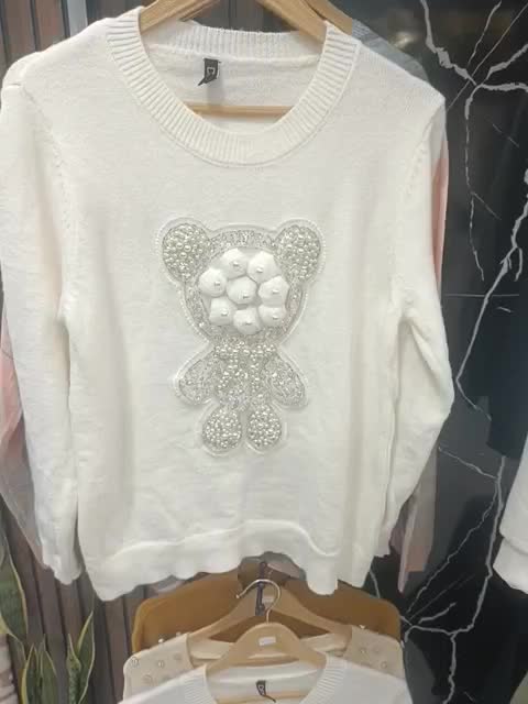 بافت گپ اروپایی دستدوزی شده|لباس|تاکستان, |دیوار