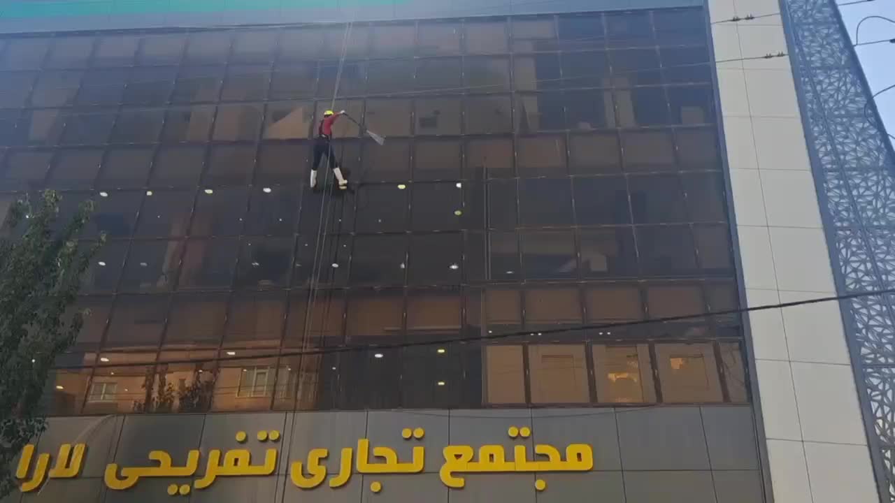 پیچ روپلاک سنگ نما شستشوی نما نماشویی نماشور|خدمات نظافت|زنجان, |دیوار