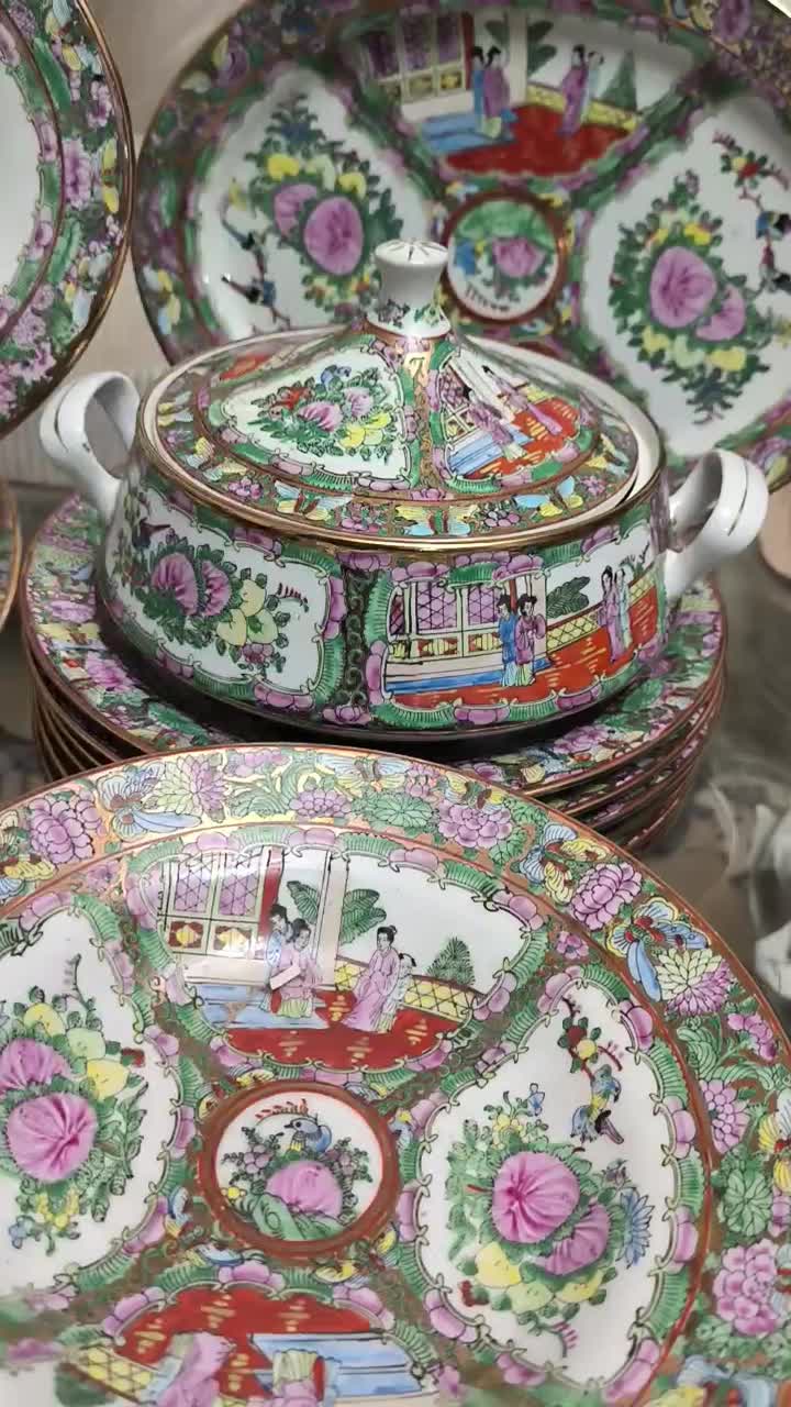 سرویس چینی مرغی12نفر نقاشی دست آنتیک جهیزیه آکبند|ظروف سرو و پذیرایی|تهران, امیرآباد|دیوار