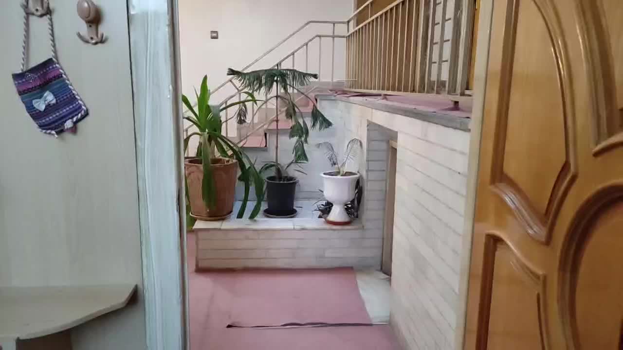 خانه دربست حیاط دار250 متری نزدیک پل خواجو اصفهان|اجارهٔ کوتاه‌مدت آپارتمان و سوئیت|اصفهان, ردان|دیوار