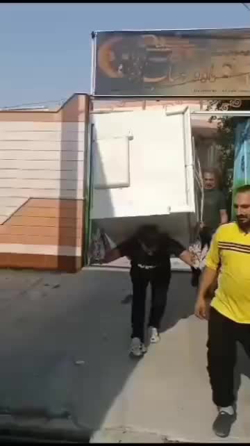 کارگر باربری و اسباب کشی+اتوبار+وانت بار|خدمات حمل و نقل|شیراز, عادل آباد|دیوار