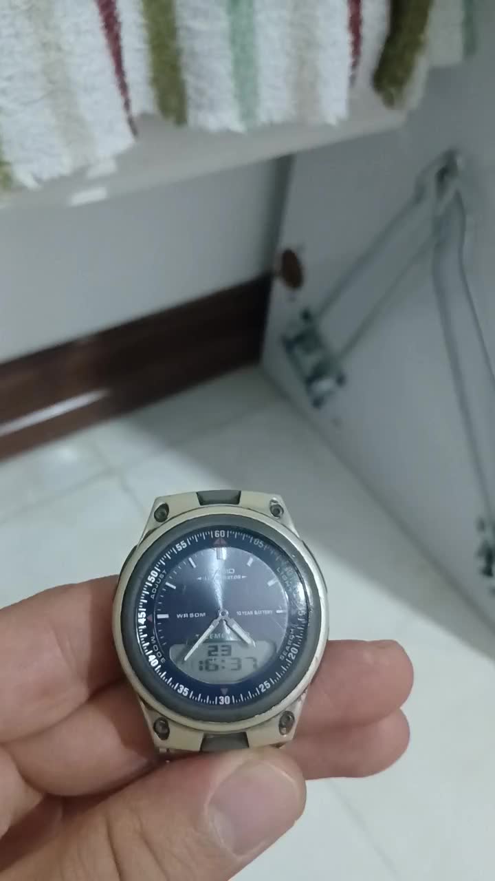 ساعت مچی کاسیو casio|ساعت|قم, تولید دارو و یخچال|دیوار