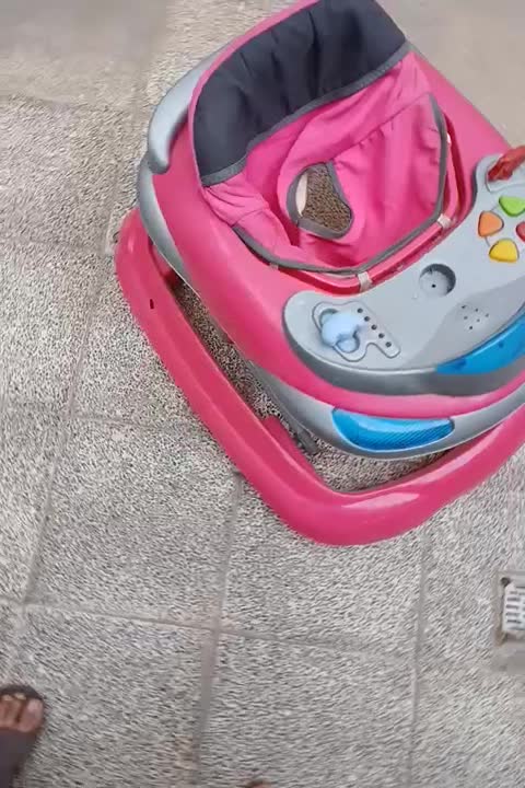 روروک|کالسکه و لوازم جانبی|قم, آذر (نکویی)|دیوار