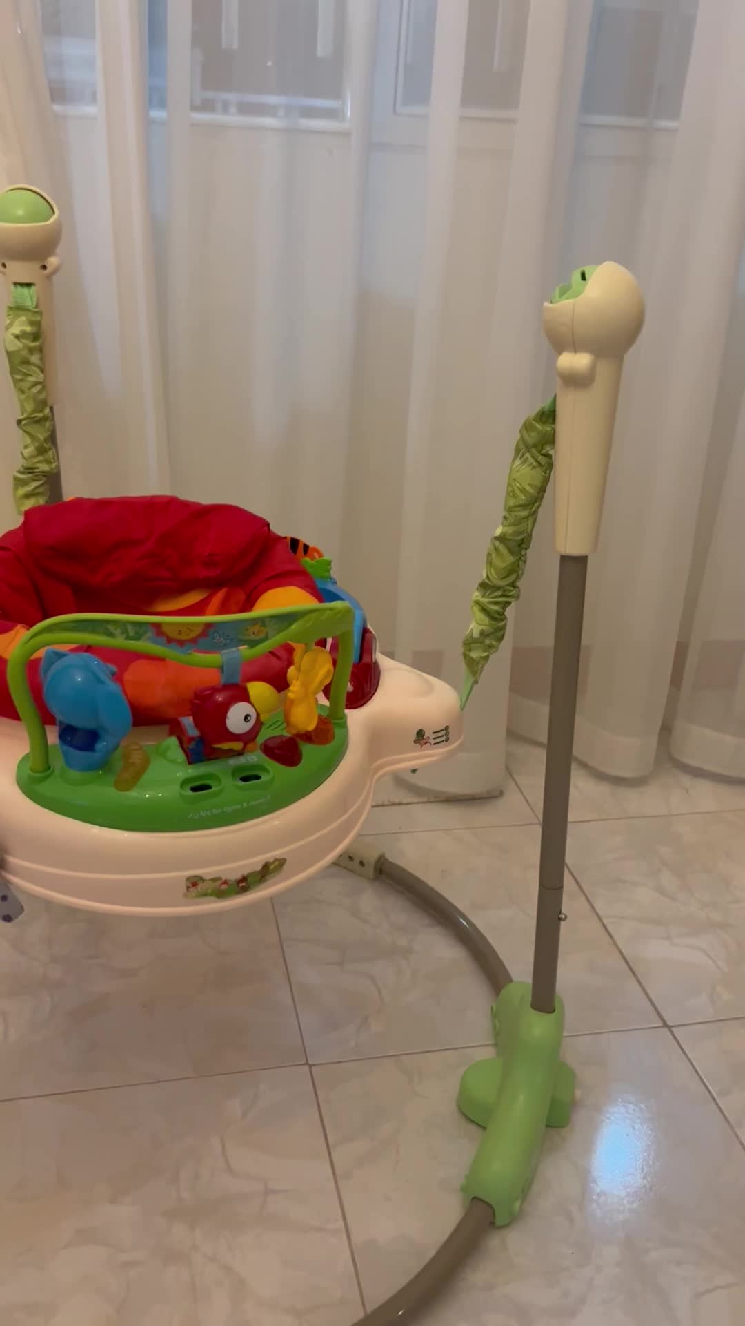 جامپر|اسباب‌‌بازی|کوهسار (البرز), |دیوار