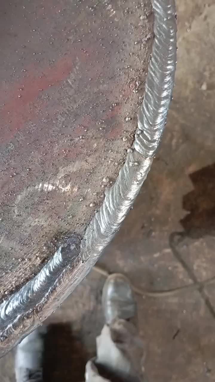 جوشکاری آبگرمکن ایستاده و تانکر سازی|خدمات پیشه و مهارت|کرمانشاه, |دیوار