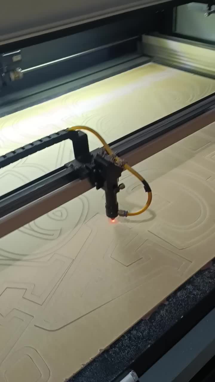 خدمات برش لیزری|خدمات پیشه و مهارت|بندر انزلی, ساحل قو|دیوار