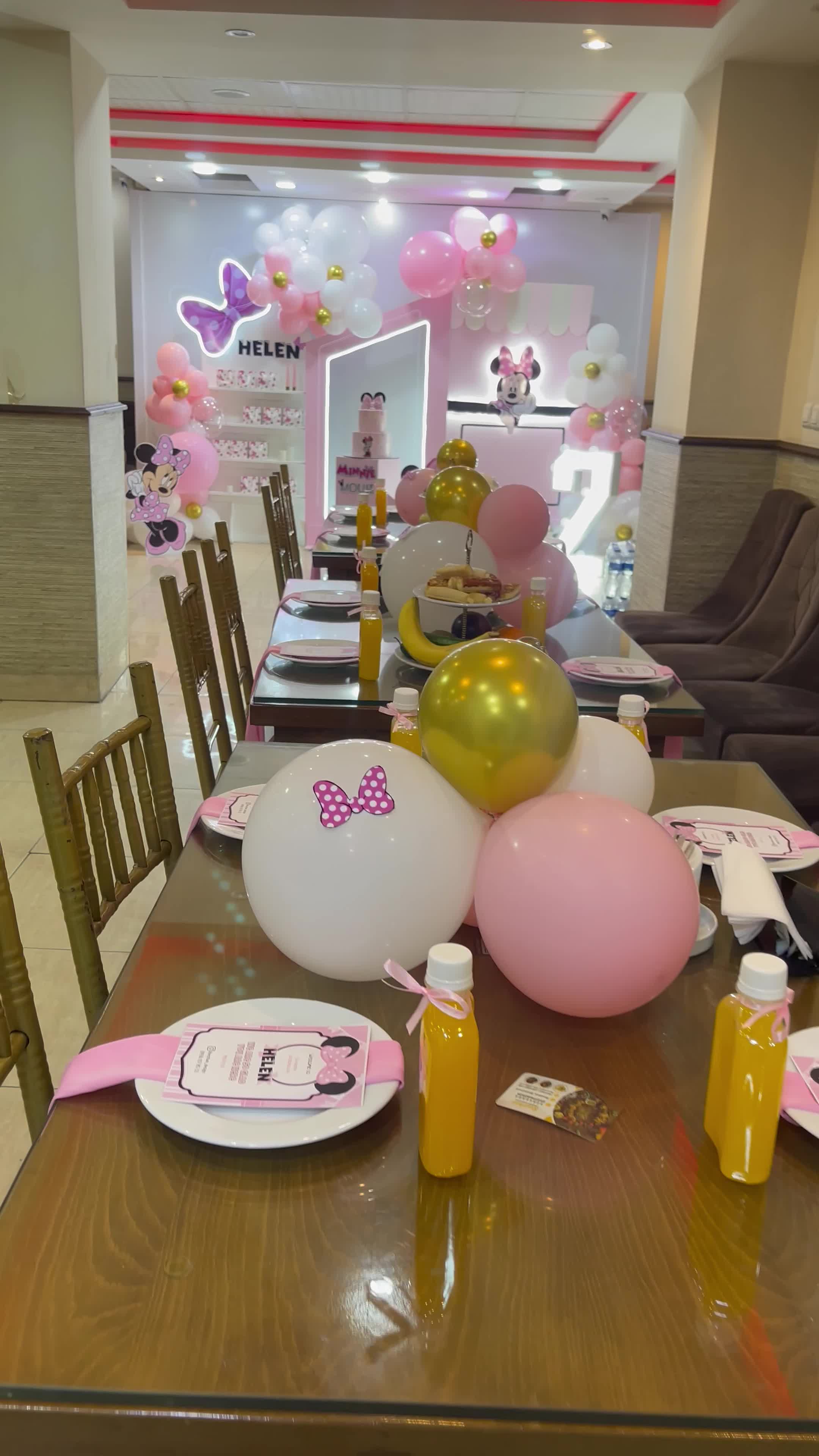 سالن شیک برای جشن و مراسمات|خدمات پذیرایی، مراسم|رشت, معلم|دیوار