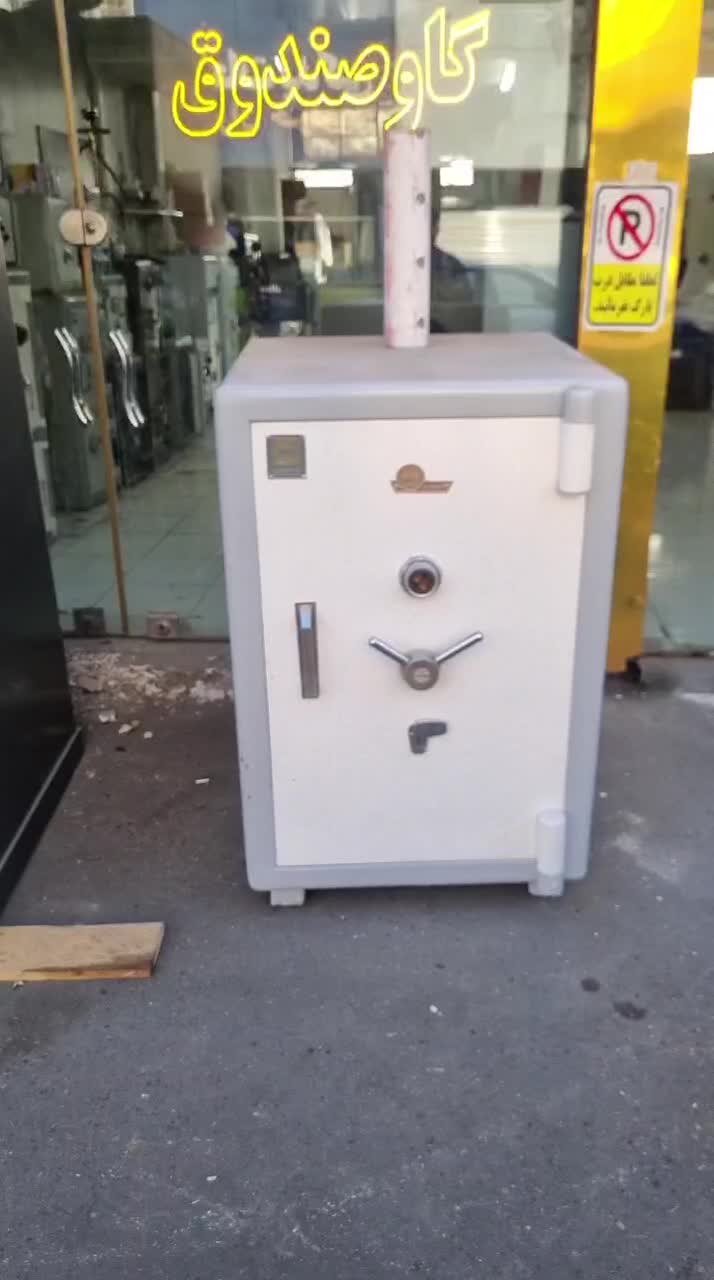 گاوصندوق کاوه مدل ۷۵۰ ارتفاع ۱۲۰ در۶۵درحد|ابزارآلات|تهران, نعمتآباد|دیوار