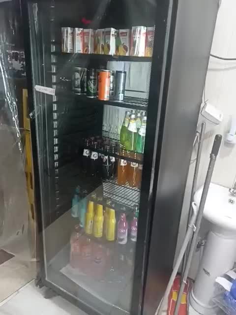 واگذاری یک مغازه ساندویچی با وسایل|فروشگاه و مغازه|جیرفت, |دیوار