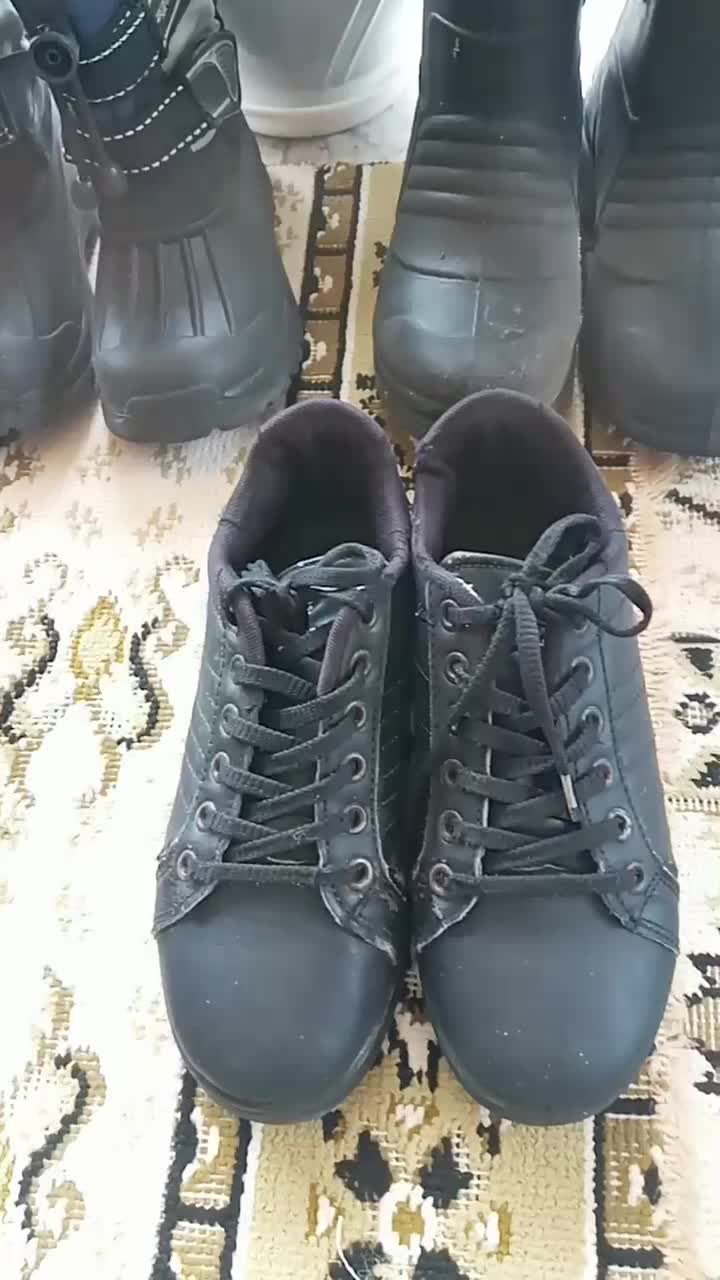 تعدادی کتونی، پوتین،چکمه،صندل پسرانه بچگانه|کفش و لباس بچه|لاهیجان, لاشیدان|دیوار