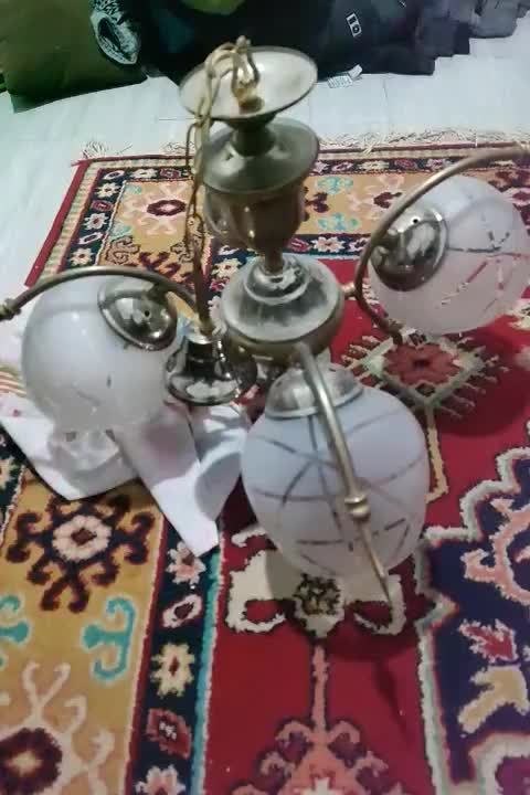 لوستر تمام برنج|لوستر و چراغ آویز|مشهد, هفت تیر (آب و برق)|دیوار