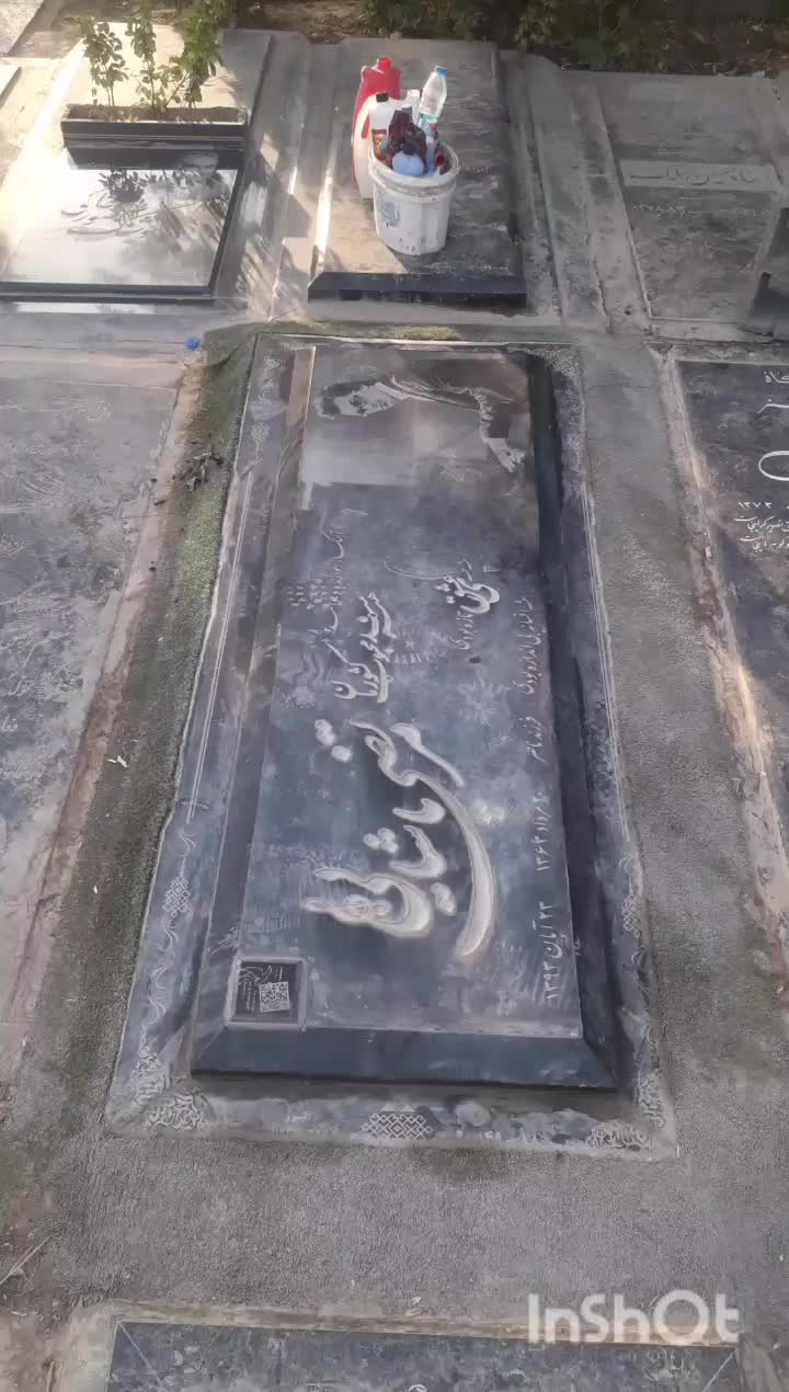 سفارش سنگ مزار،تعمیر ورنگ آمیزی وترمیم نوشته ها.|خدمات پیشه و مهارت|تهران, لاله زار|دیوار