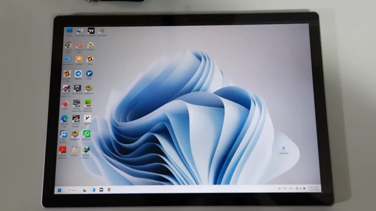 لپتاب سور فیس بوک ۲ در حد اک|رایانه همراه|مهاباد (آذربایجان غربی), |دیوار