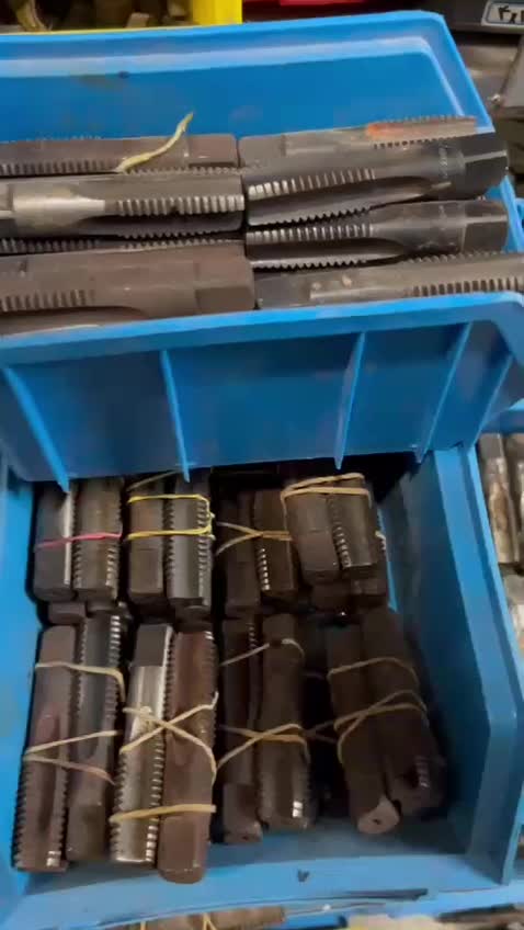 قلاویز وحدیده روسی(ابزار تراش جاوید)|ابزارآلات|مشهد, کوشش|دیوار