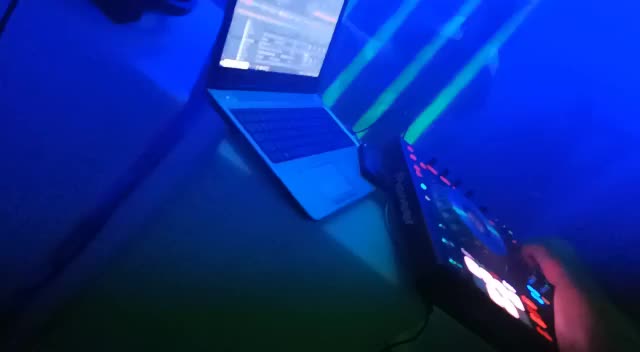 موزیک مجالس(Dj خواننده)|خدمات پذیرایی، مراسم|کرج, گوهردشت|دیوار
