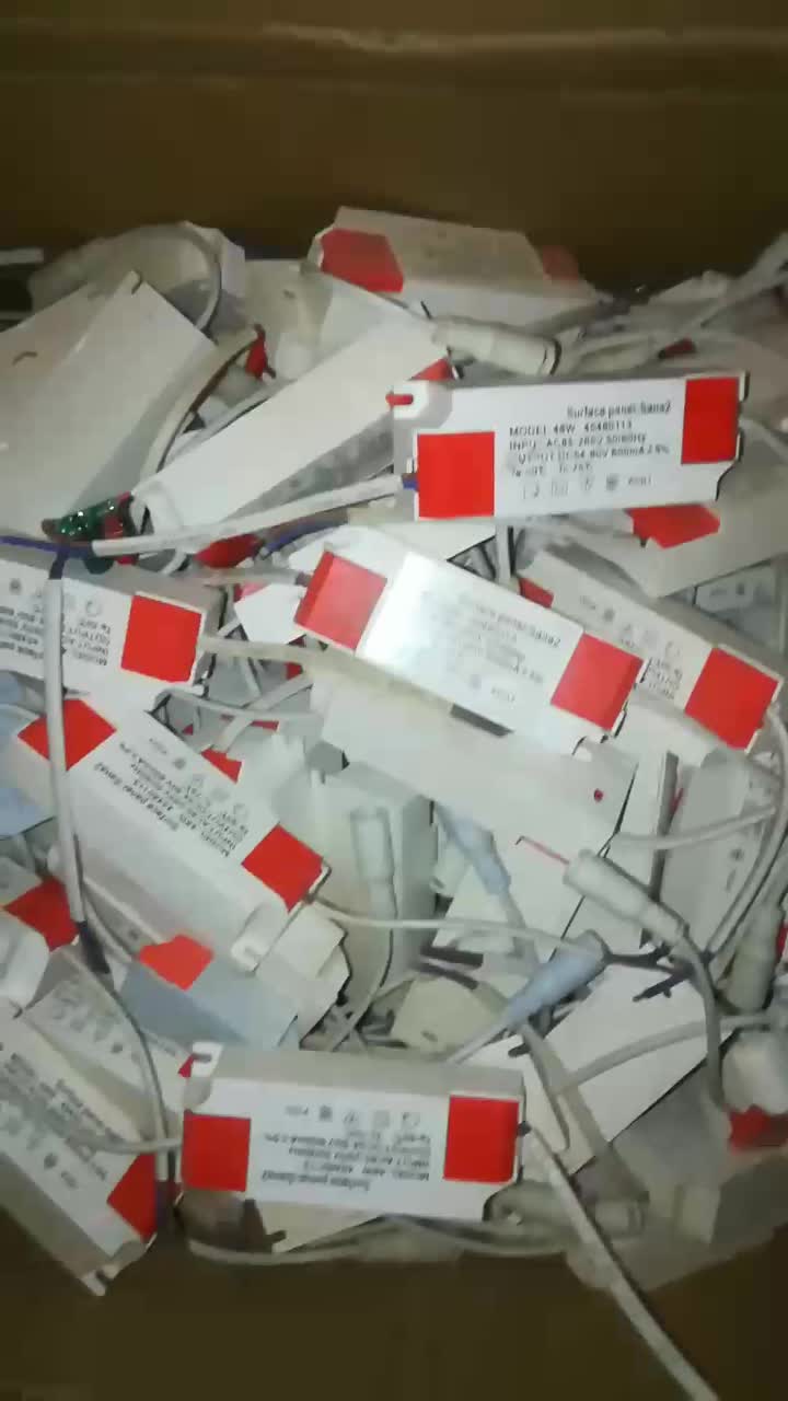 لامپ شیشه ای و ال ای دی 1وات|لامپ و چراغ|بوشهر, |دیوار