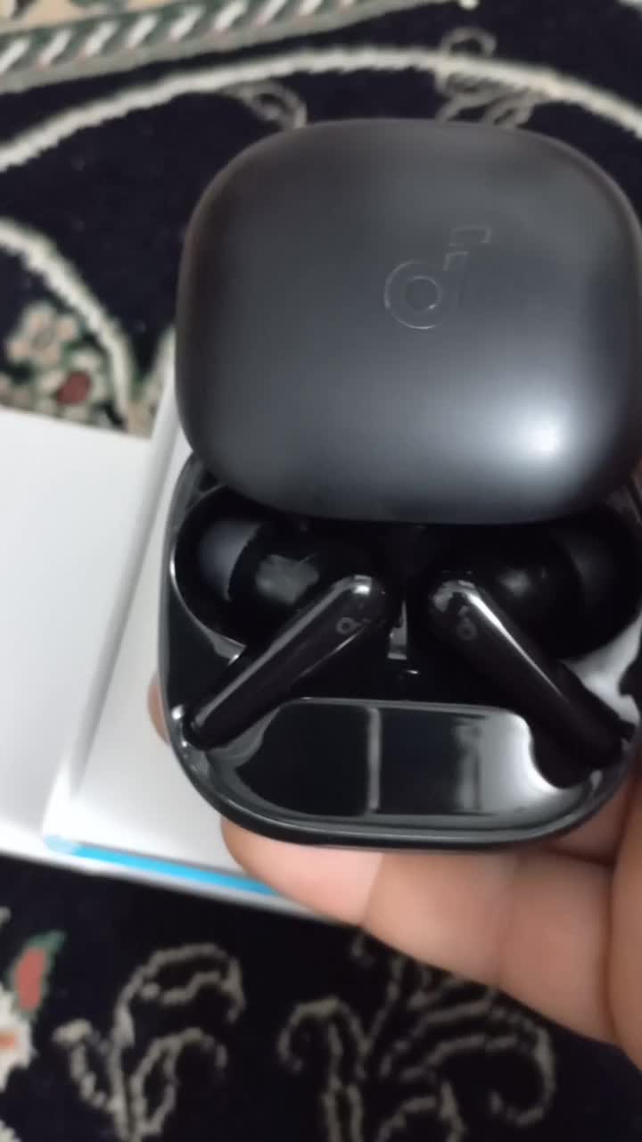 ایرپاد لیبرتی۴پروانکر|لوازم جانبی موبایل و تبلت|قم, بنیاد|دیوار