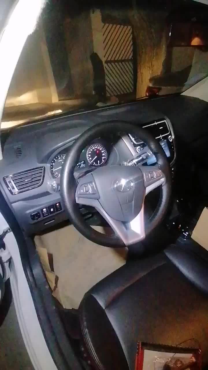 چرم فرمان،دوخت چرم دور فرمان فابریکی انواع خودرو|قطعات یدکی و لوازم جانبی|تهران, شهرک غرب|دیوار