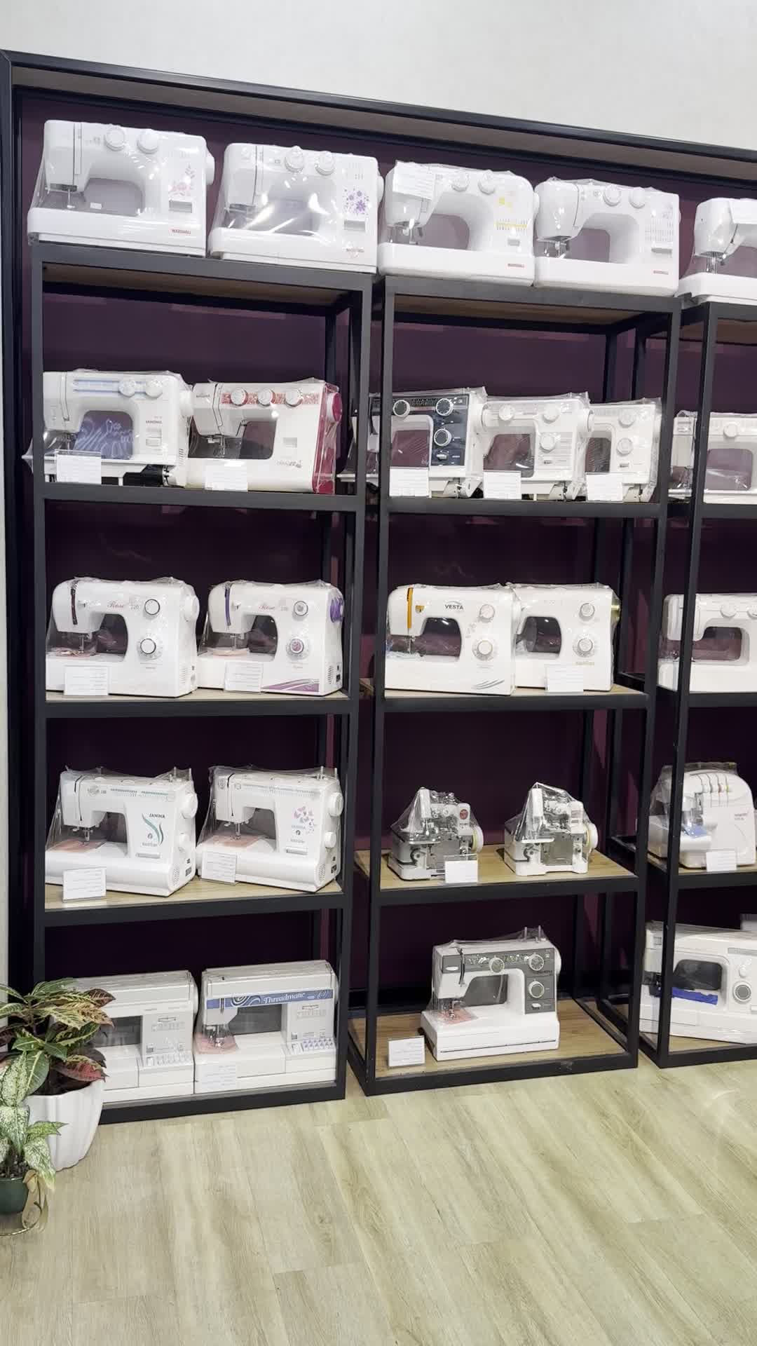 چرخ خیاطی و گلدوزی در رشت و صومعه‌سرا|لوازم خیاطی و بافتنی|رشت, چمارسرا|دیوار