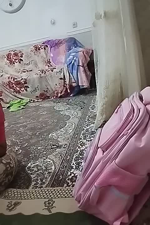 مبل درحد نو 6ماه پیش خریدم|مبلمان خانگی و میز عسلی|زابل, |دیوار