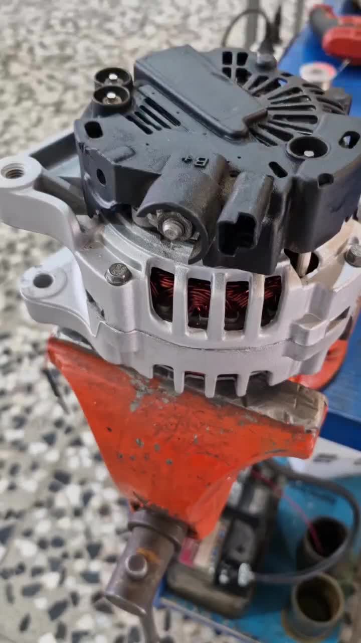 دینام ۲۰۶ ، EF7|قطعات یدکی و لوازم جانبی|کاشان, شمس آبادی|دیوار