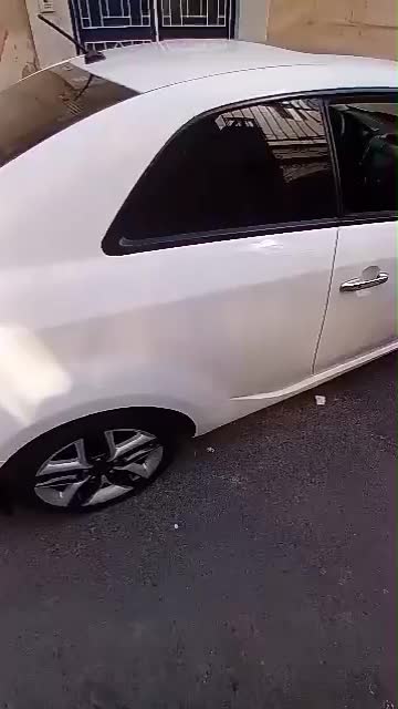 سراتو کوپه ۲۰۱۰|خودرو سواری و وانت|گلوگاه بابل (گلیا), |دیوار