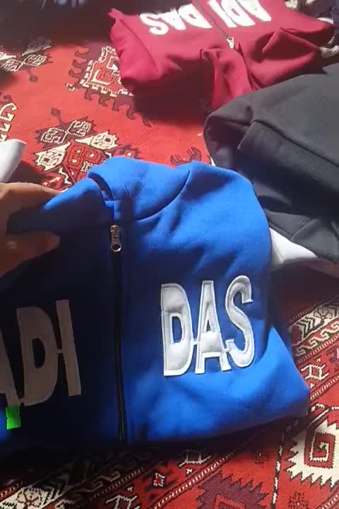 کاپشن و هودی (خراج)|لباس|سیمین شهر, |دیوار