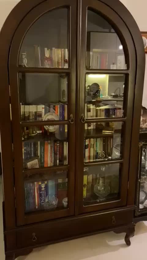 کتابخانه چوبی میز کتابخانه دار|کتابخانه، شلف، قفسه‌های دیواری|تهران, دانشگاه علم و صنعت|دیوار