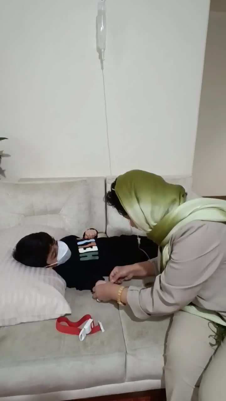 تزریقات در منزل توسط خانم فتحی|خدمات آرایشگری و زیبایی|تهران, پاسداران|دیوار