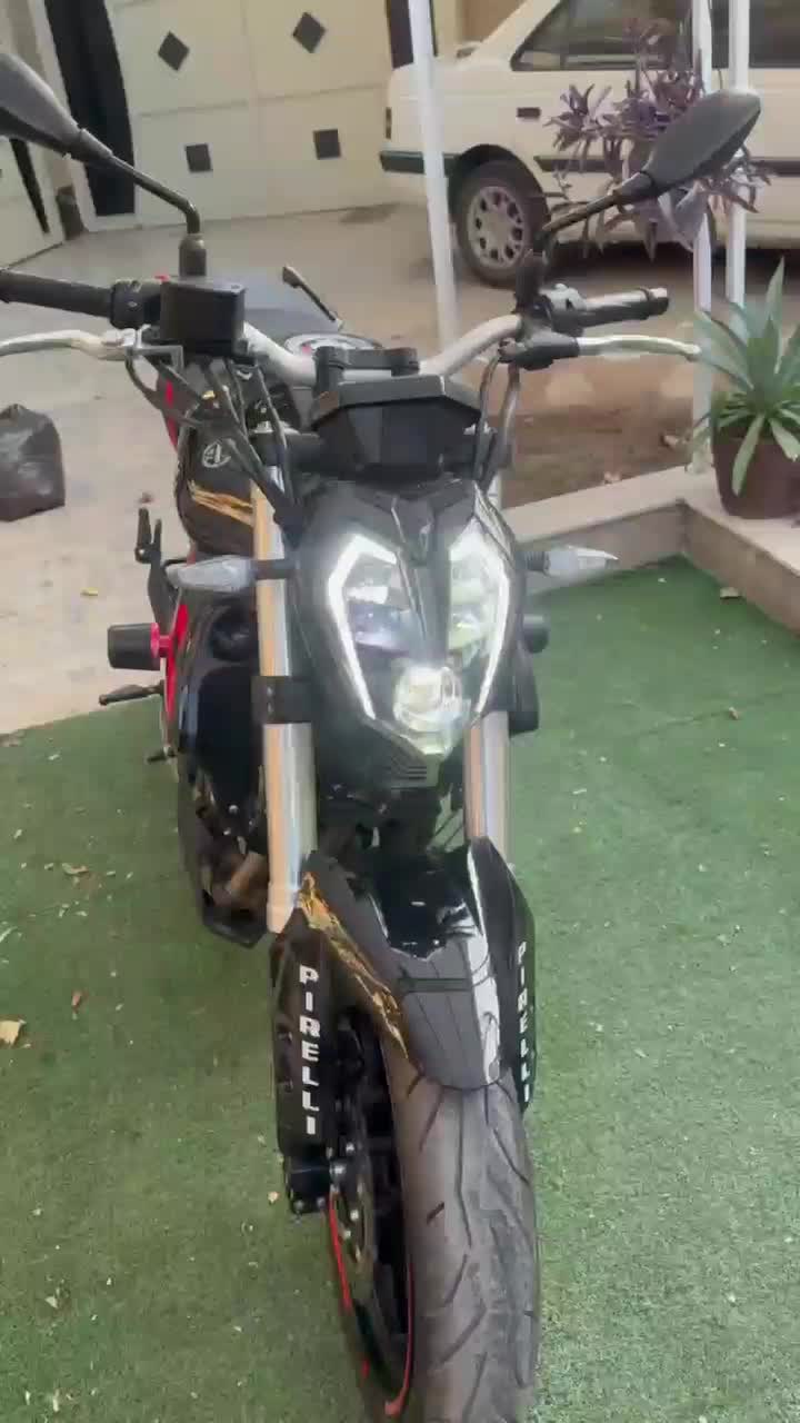 موتور سیکلت بنلی ۲۵۰ جفت سیلندر|موتورسیکلت|اصفهان, خرم|دیوار