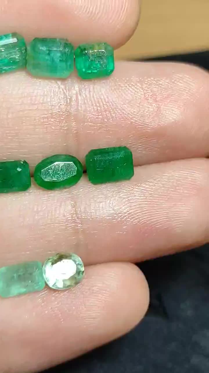 سنگ های زمرد|جواهرات|قم, پردیسان|دیوار