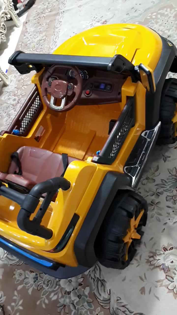 ماشین شارژی۴موتوره درهابرقی۲نفره نو باتری آکبند|اسباب‌‌بازی|تهران, نیروی هوایی (پیروزی)|دیوار