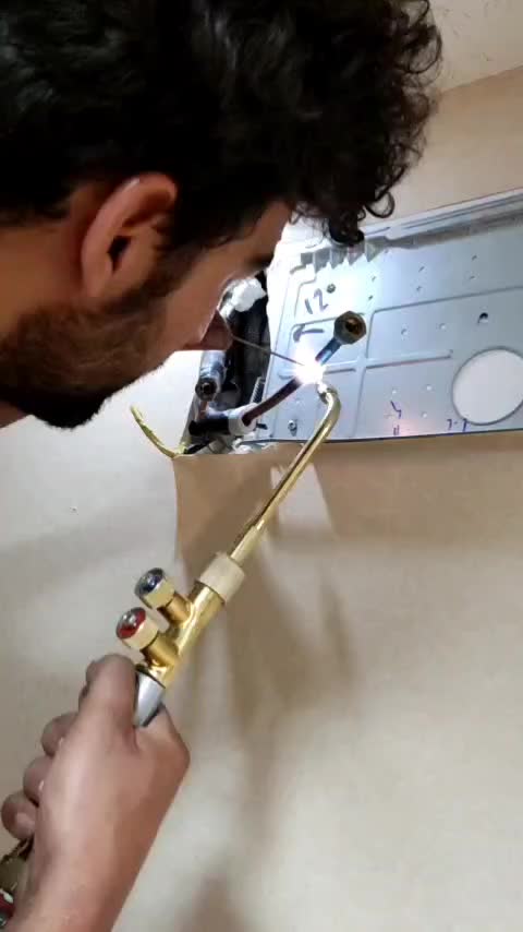 تعمیر نصب نصاب کولرگازی اسپیلت پکیج آبگرمکن|خدمات پیشه و مهارت|اصفهان, خانه اصفهان|دیوار