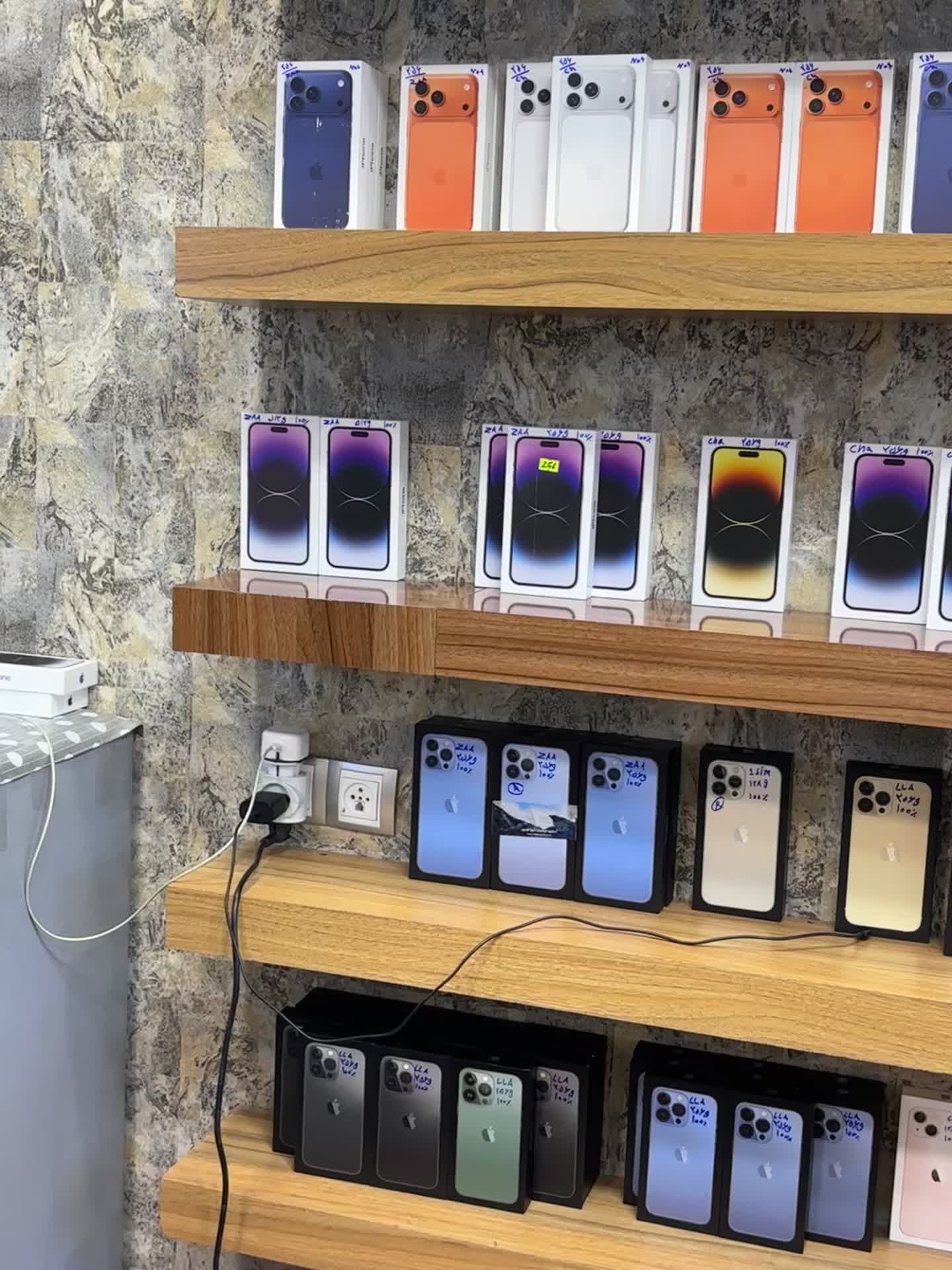 14ProMax 256g Zaa/Cha|موبایل|بانه, |دیوار