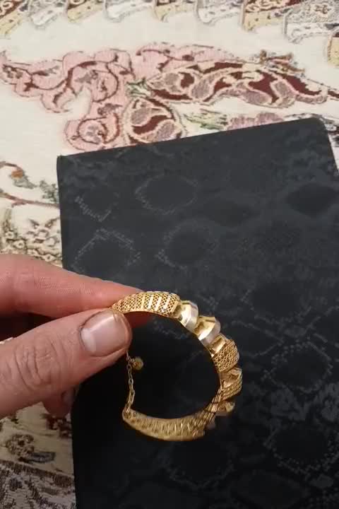 دستبند نو نو۳۰۰ بالا فی|جواهرات|همدان, |دیوار