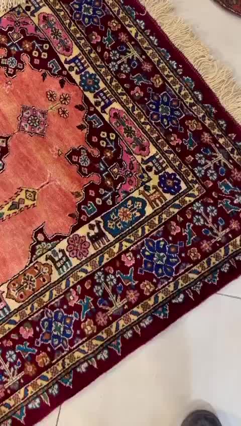 فرش دستبافت کف ابریشم ۱/۵ متری نو/اقساط|فرش|شیراز, قدوسی غربی|دیوار