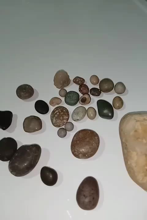 سنگ سیاه کربنی الماس راف وسیاه و غیره.|جواهرات|گلستان (تهران), |دیوار