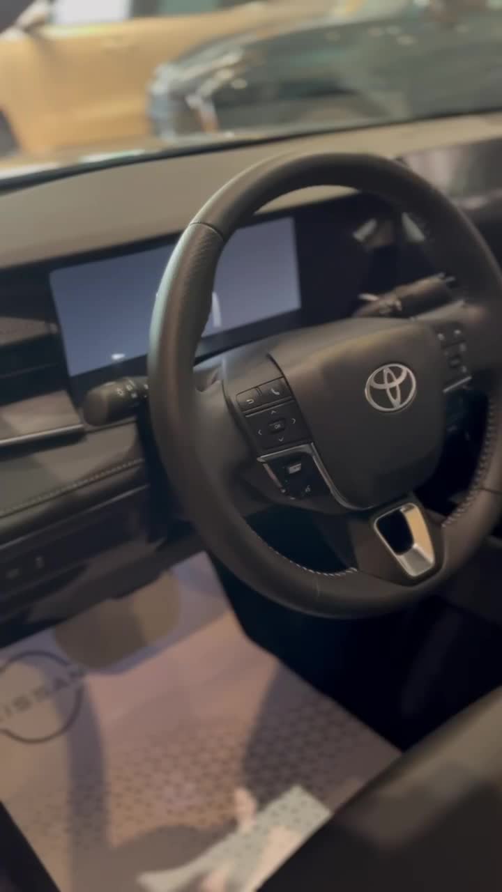 تویوتا کمری 2025|خودرو سواری و وانت|مشهد, امام خمینی|دیوار