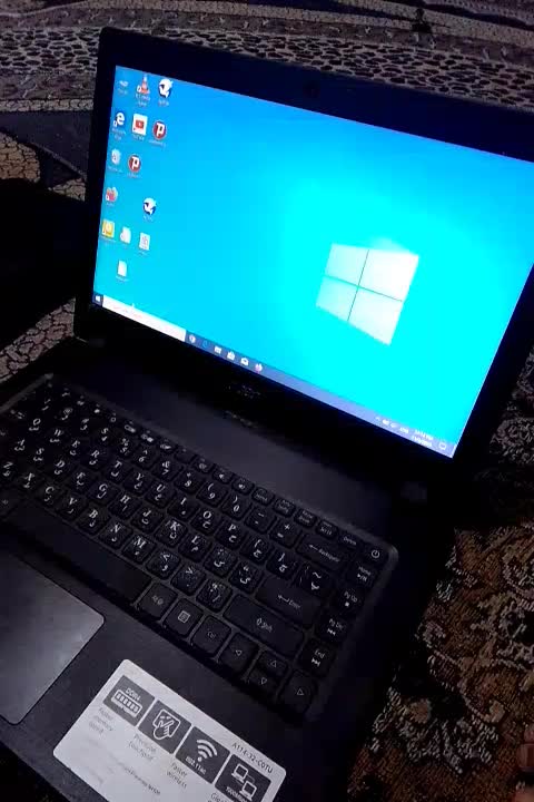 یک عدد لب تاب نو فروش هشت|رایانه همراه|چابهار, |دیوار