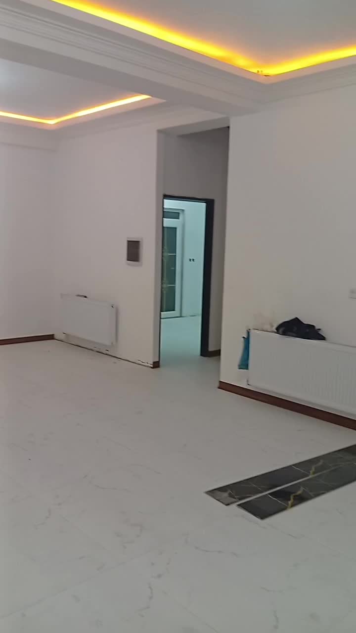 اجاره خونه ویلایی بشمن کوچه لجتی|اجارهٔ خانه و ویلا|بندر انزلی, بشمن|دیوار