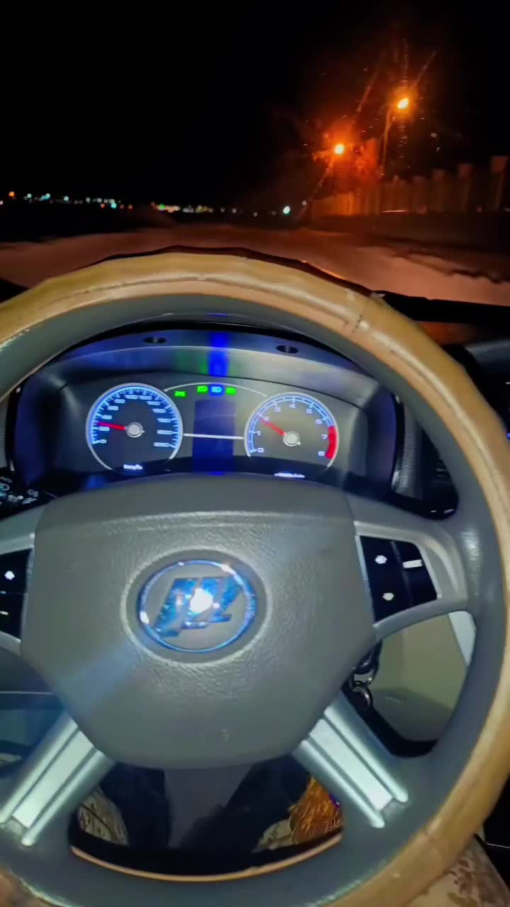 لیفان ۶۲۰کارمندیماشینبسیارسالم|خودرو سواری و وانت|بیرجند, |دیوار