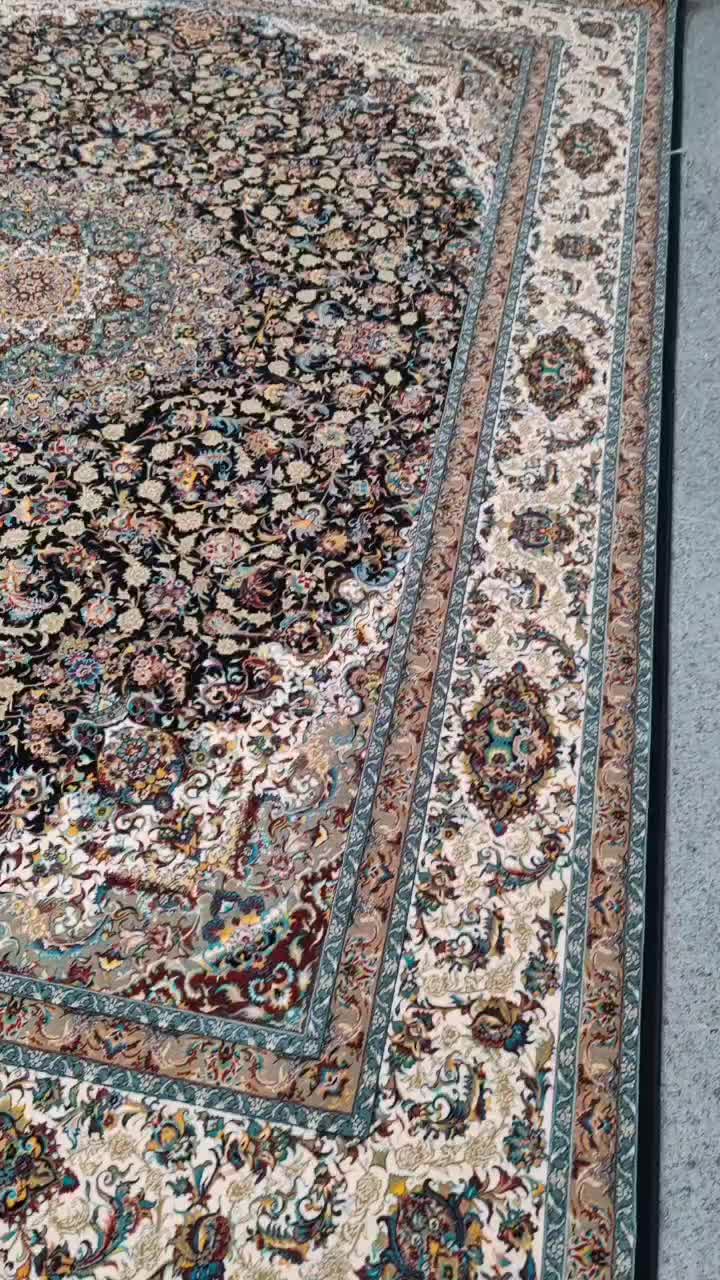 4تخته فرش 9متری نو  نقشه پرمین سورمه ای|فرش|قم, نیروگاه|دیوار