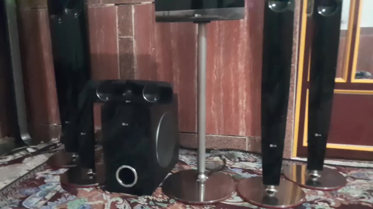 سینما اسکارلتLG 888 مانیتور دار.. لمسی.. فلش خور|سیستم صوتی خانگی|گرگان, |دیوار