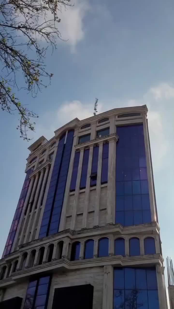 ۱۸ متر مغازه/ طبقه اول/ برج گلسار|فروش مغازه و غرفه|رشت, بلوار گیلان|دیوار