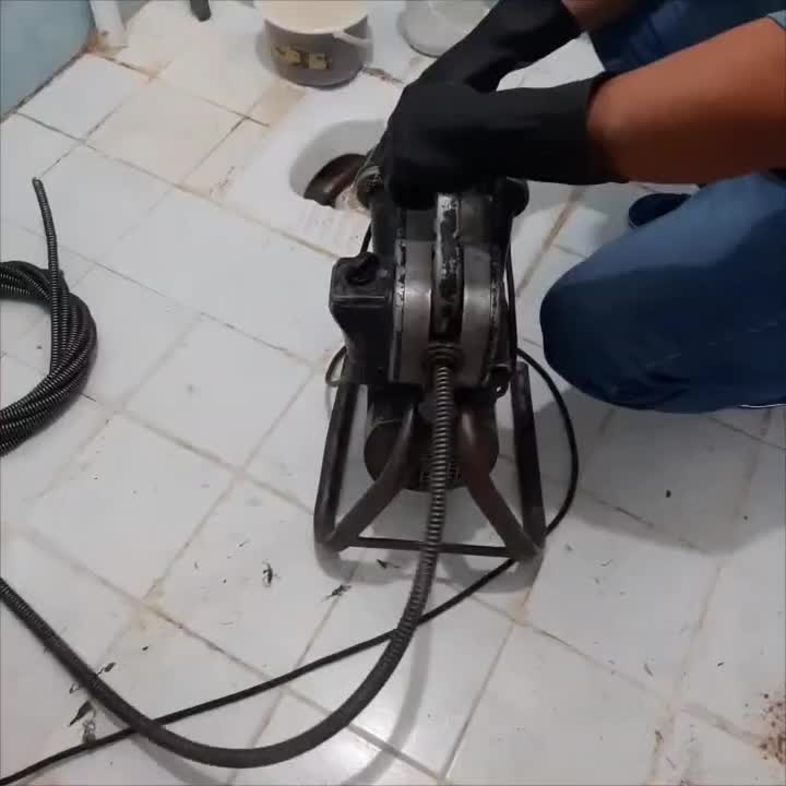 چاه بازکنی فنرزنی سراسرکاشان 100%تضمینی بهداشتی|خدمات پیشه و مهارت|کاشان, |دیوار