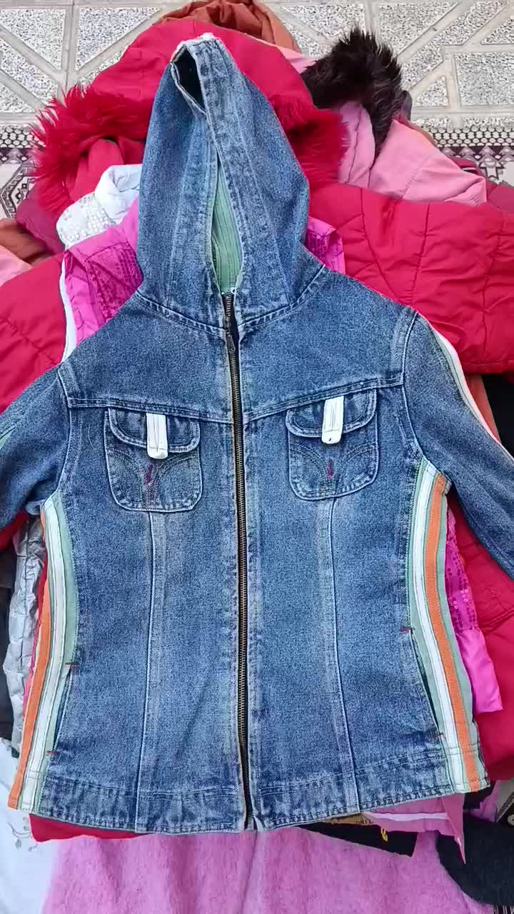 کاپشن و انواع لباس گرم زنانه و مردانه|لباس|نیشابور, مبارکه|دیوار